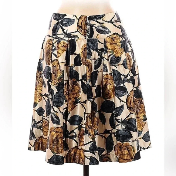 An Original Milly of New York 100% Silk Floral Fit & Flare Pleated Skirt Size 8 - Picture 4 of 8